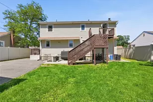 7 Penndale Dr, Amityville, NY 11701 - Photo 3