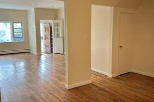 89-33 96th St, Woodhaven, NY 11421 - Photo 3