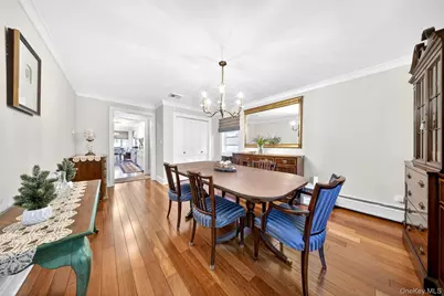 146-24 Bayside Avenue, Flushing, NY 11354 - Photo 15