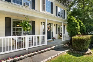 4 Redbud Ct, Middle Island, NY 11953 - Photo 27