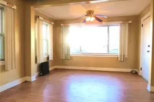 25-15 Far Rockaway Blvd, Far Rockaway, NY 11691 - Photo 9