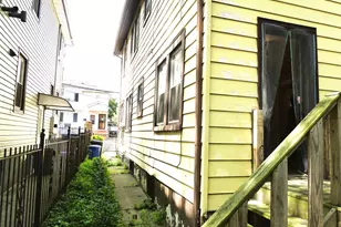 25-15 Far Rockaway Blvd, Far Rockaway, NY 11691 - Photo 3