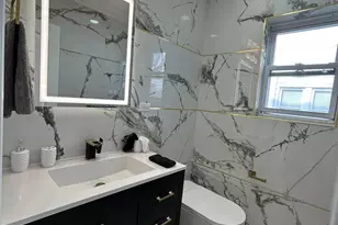 109 Leverich St, Hempstead, NY 11550 - Photo 31