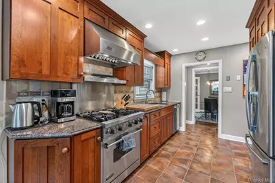 15 Glenwood Road, New City, NY 10956 - Photo 9