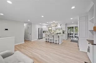 30 Marbeth Cir, Miller Place, NY 11764 - Photo 15