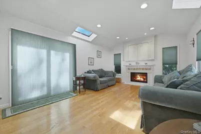 32 Scenic Hills Drive, Ridge, NY 11961 - Photo 27