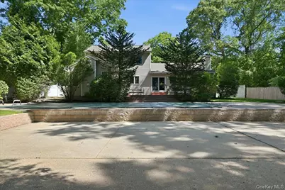 32 Scenic Hills Drive, Ridge, NY 11961 - Photo 37