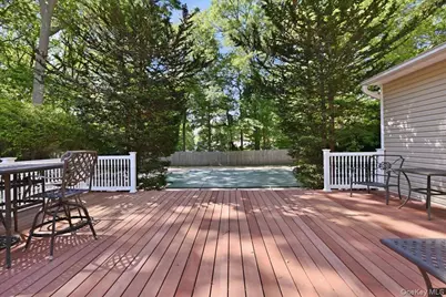 32 Scenic Hills Drive, Ridge, NY 11961 - Photo 33