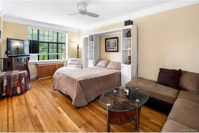 2 Westchester Avenue #2N, White Plains, NY 10601 - Photo 5