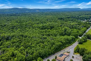 575 Creek Rd, Poughkeepsie, NY 12601 - Photo 5