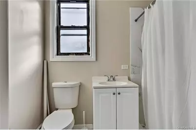 23 Park Hill Avenue, Yonkers, NY 10701 - Photo 17