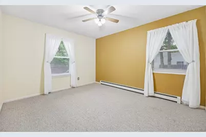 42 Apex Drive, Coram, NY 11727 - Photo 13