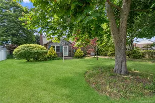 16 Ocean Ave, Patchogue, NY 11772 - Photo 3