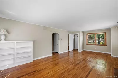 16 Ocean Avenue, Patchogue, NY 11772 - Photo 7