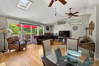 269 Brookville Avenue, Islip, NY 11751 - Photo 5