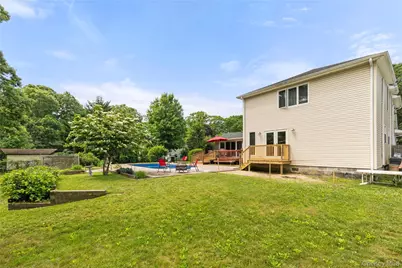 269 Brookville Avenue, Islip, NY 11751 - Photo 33