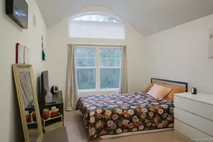 2 Winfield Davis Dr, Coram, NY 11727 - Photo 13