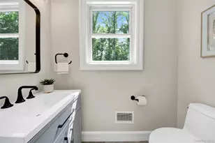35 Shady Brook Ln, Cortlandt Manor, NY 10567 - Photo 21