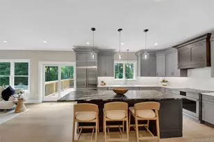 35 Shady Brook Ln, Cortlandt Manor, NY 10567 - Photo 5