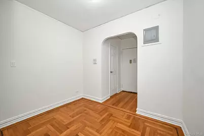 2685 Creston Avenue #3-H, Bronx, NY 10468 - Photo 3