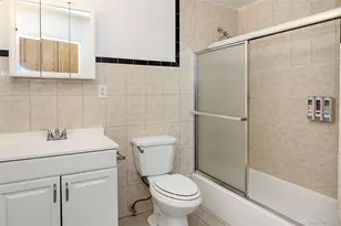 49 Red Ground Rd, Roslyn Heights, NY 11577 - Photo 21