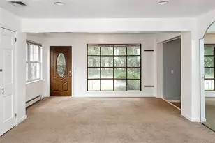 49 Red Ground Rd, Roslyn Heights, NY 11577 - Photo 7