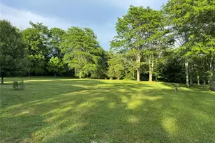1556 Albany Post Rd, Gardiner, NY 12525 - Photo 11
