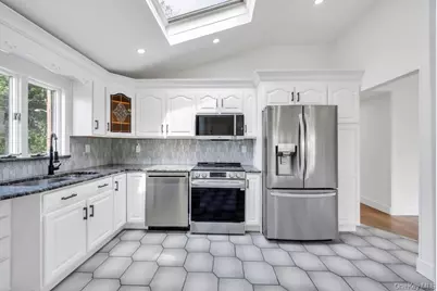 2331 Neptune Avenue, Seaford, NY 11783 - Photo 5