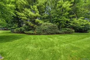 11 Rockhagen Rd, Thornwood, NY 10594 - Photo 15