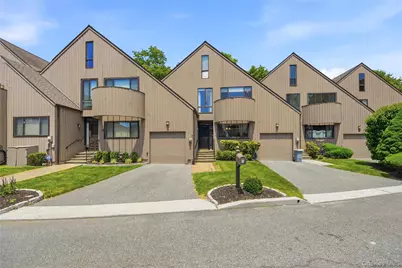 11 Rockhagen Road, Thornwood, NY 10594 - Photo 1