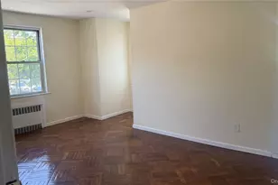 89-28 207th St, Queens Village, NY 11427 - Photo 3