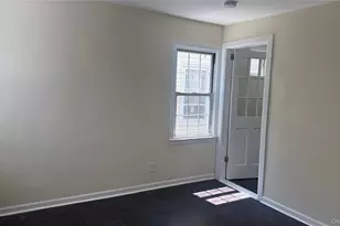 89-28 207th St, Queens Village, NY 11427 - Photo 7