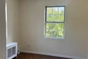 89-28 207th St, Queens Village, NY 11427 - Photo 5