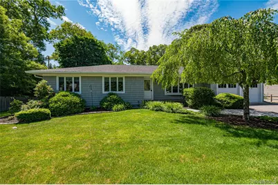 1130 5th Avenue, East Northport, NY 11731 - Photo 5
