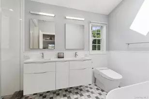 2539 Bradley Ct, Merrick, NY 11566 - Photo 19