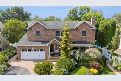2539 Bradley Court, Merrick, NY 11566 - Photo 1