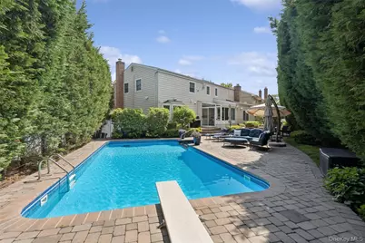 2539 Bradley Court, Merrick, NY 11566 - Photo 31