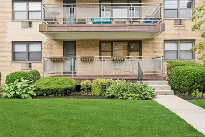 40 Stoner Avenue #1R, Great Neck, NY 11021 - Photo 3