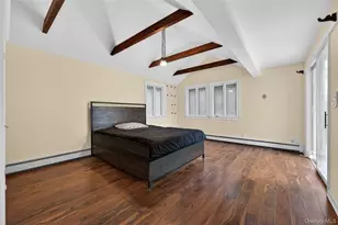 161 Greenway W, New Hyde Park, NY 11040 - Photo 7