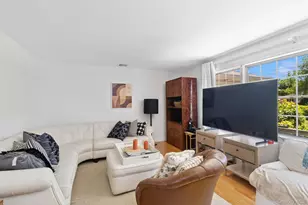 59 Wiltshire St, Southampton, NY 11968 - Photo 13