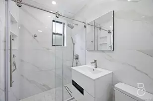 25-34 Crescent St, Astoria, NY 11102 - Photo 3