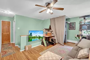 25 Glen Hollow Dr, Holtsville, NY 11742 - Photo 5