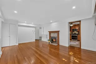 67 Topland Rd, White Plains, NY 10605 - Photo 9