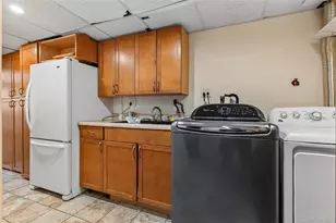 67 Topland Rd, White Plains, NY 10605 - Photo 35