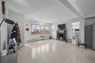 465 Washington Pl, Mineola, NY 11501 - Photo 9