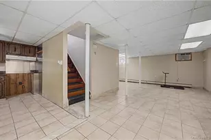 465 Washington Pl, Mineola, NY 11501 - Photo 27