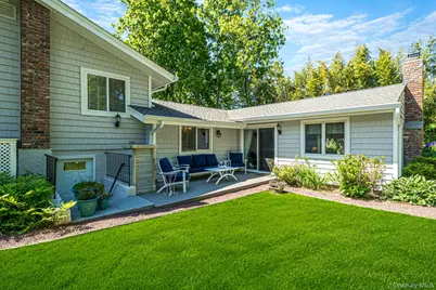 11 Beverly Lane, East Moriches, NY 11940 - Photo 5