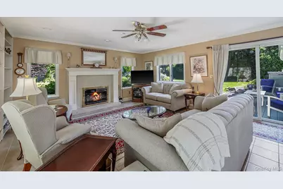 11 Beverly Lane, East Moriches, NY 11940 - Photo 25
