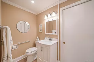 11 Beverly Ln, East Moriches, NY 11940 - Photo 35
