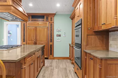 490 Wading River Road, Manorville, NY 11949 - Photo 11